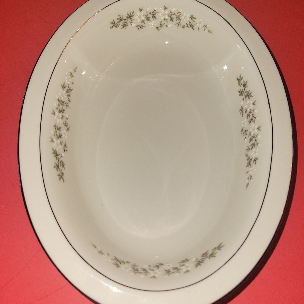 LENOX BROOKDALE DISH - Picture 2 of 5
